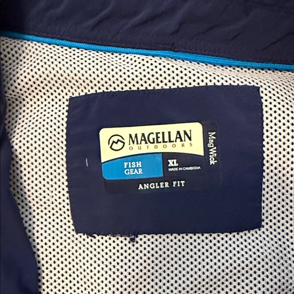 Magellan Men’s Blue Anglers Fit (Mag Wick) Button Down Shirt - Picture 2 of 6